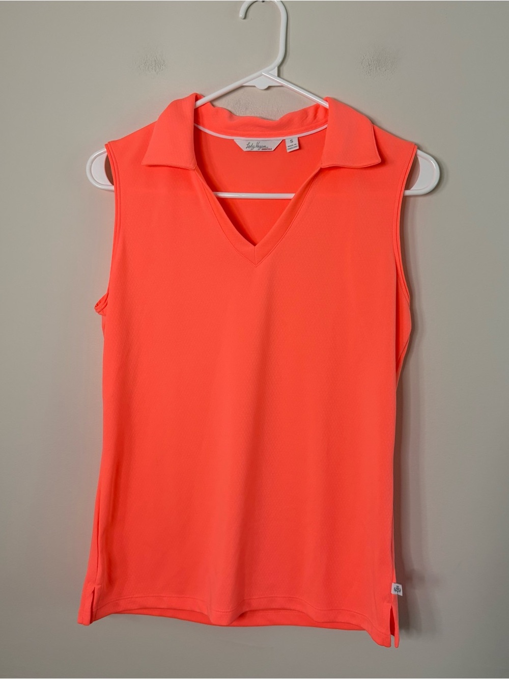 Lady Hagan women’s small sleeveless Golf tank top bright pink vacation